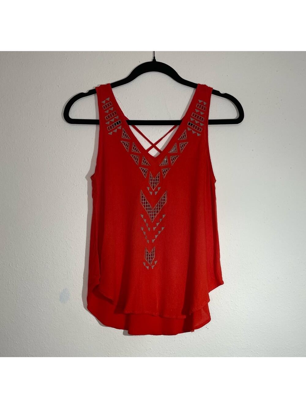 ASTR The Label Red Cutout Crisscross Tank Top XS